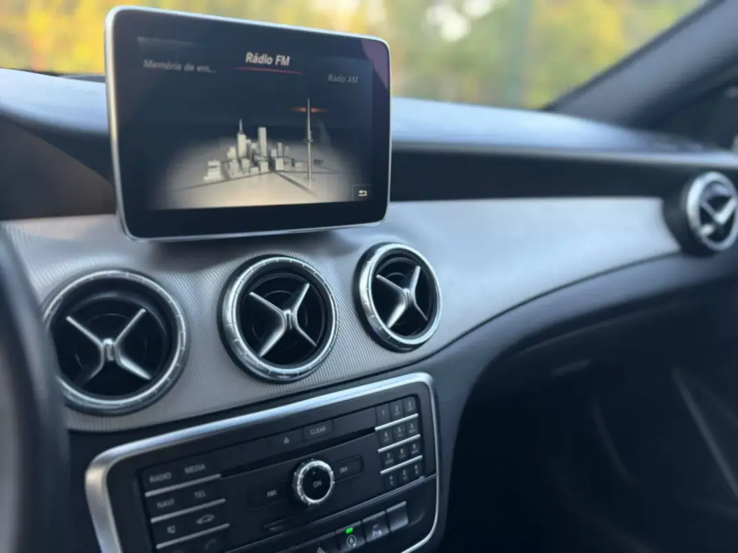 Mercedes-Benz CLA 180 2015 - 16699 EUR, 160000 km - 160000km - foto 16 de 16