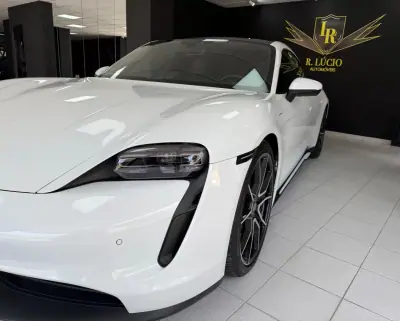 Porsche Taycan 2023 - 67000 EUR, 46411 km - 46411km - foto 37 de 40