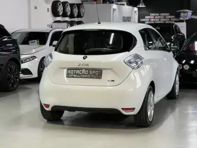 Renault Zoe 2019 - 9990 EUR, 150000 km - AUTO.MOTO.pt - 150000km - foto 29 de 29