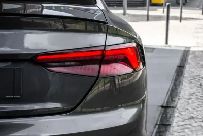 Audi RS5 Sportback 2017 - 53990 EUR, 137529 km - AUTO.MOTO.pt - 137529km - foto 10 de 38