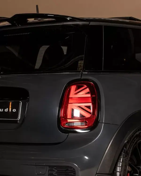 MINI 3 Portas 2017 - 27500 EUR, 93000 km - AUTO.MOTO.pt - 93000km - foto 8 de 28