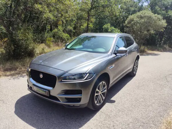 Jaguar F-Pace 2018 - 20900 EUR, 226300 km - AUTO.MOTO.pt - 226300km - foto 2 de 24