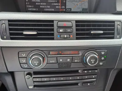 BMW 320 2008 - 13750 EUR, 258755 km - AUTO.MOTO.pt - 258755km - foto 31 de 35