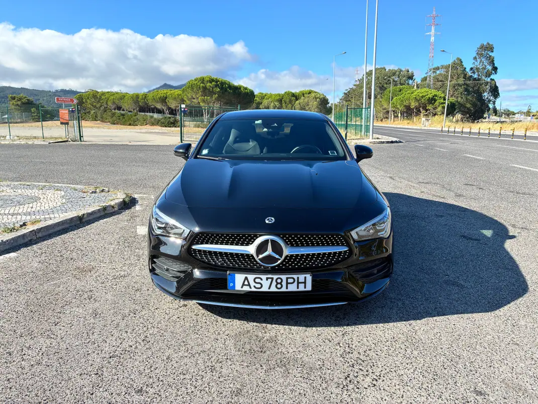 Mercedes-Benz CLA 180 2022 - 27500 EUR, 89000 km - 89000km - foto 2 de 8