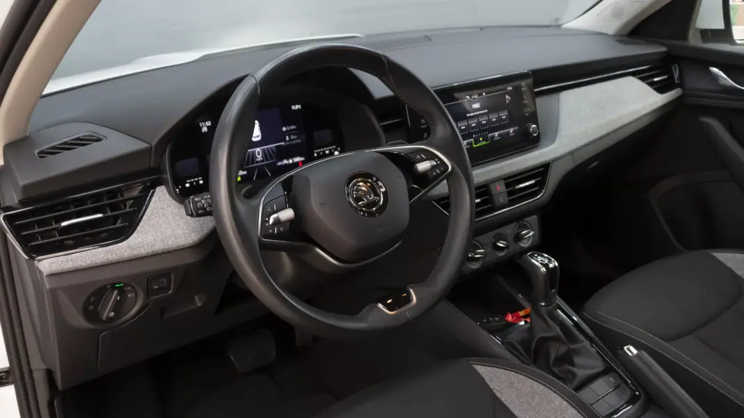 Skoda Kamiq 2024 - 18850 EUR, 54000 km - AUTO.MOTO.pt - 54000km - foto 16 de 33