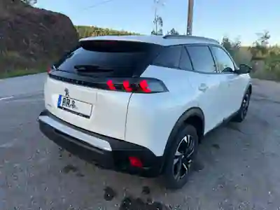 Peugeot 2008 2023 - 19000 EUR, 47800 km - AUTO.MOTO.pt - 47800km - foto 5 de 11