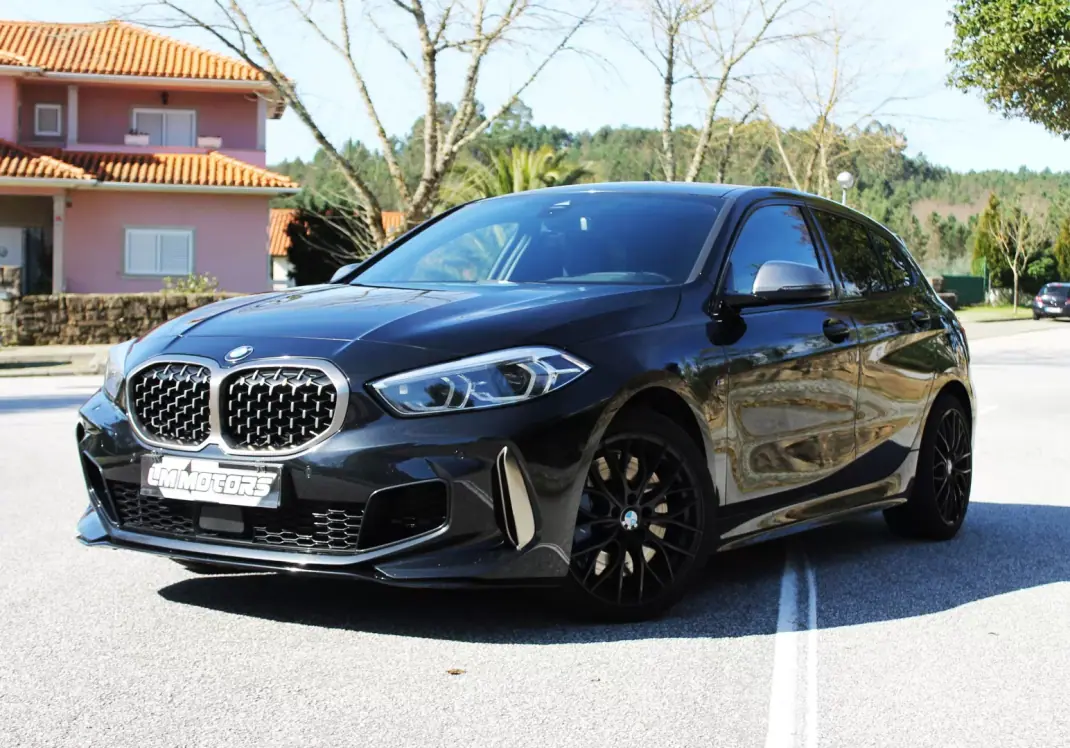 BMW 135 2020 - 39000 EUR, 75000 km - AUTO.MOTO.pt - 75000km - foto 1 de 37