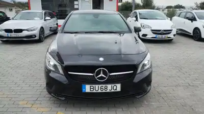 Mercedes-Benz CLA 200 2016 - 19999 EUR, 199000 km - AUTO.MOTO.pt - 199000km - foto 1 de 33