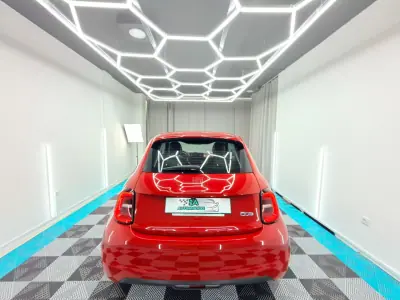 Fiat 500e 2023 - 13250 EUR, 22000 km - AUTO.MOTO.pt - 22000km - foto 7 de 24