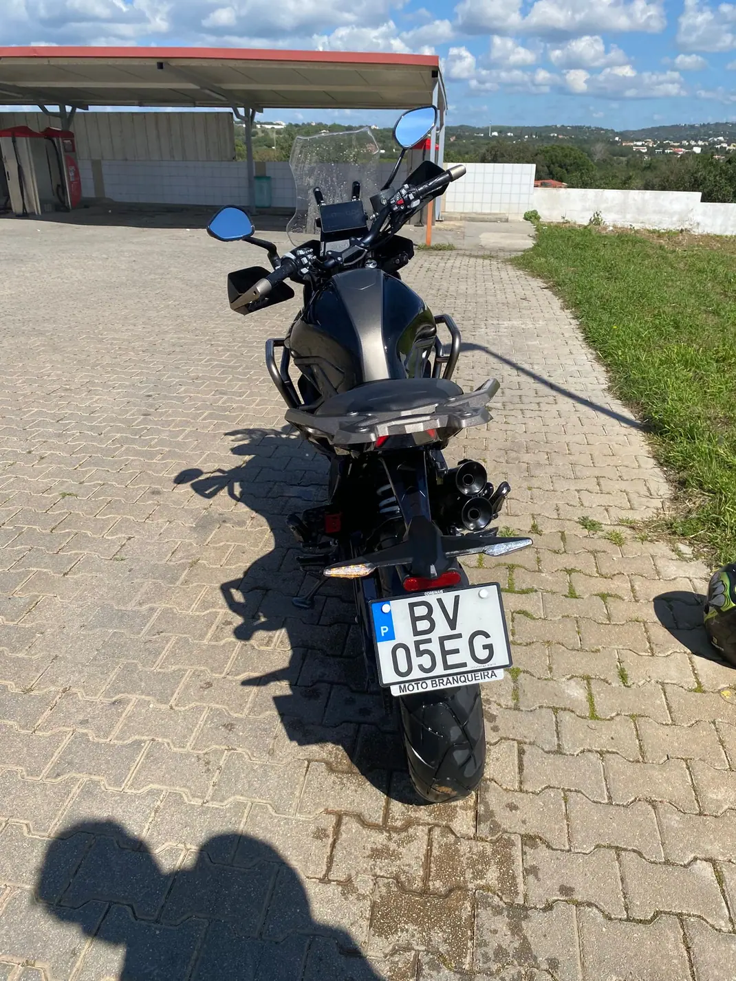 Zontes 310R 2025 - 4200 EUR, 7900 km - AUTO.MOTO.pt - 7900km - foto 4 de 4