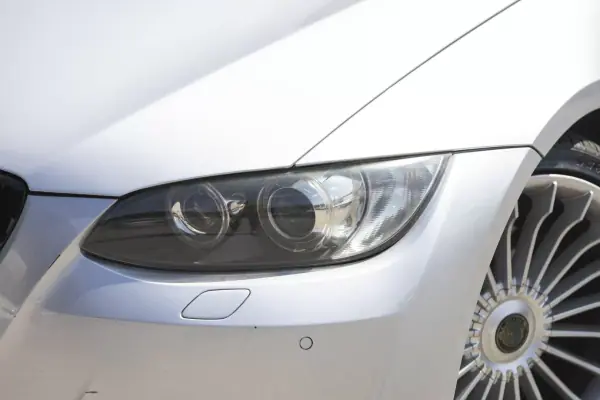 BMW 320 2009 - 15900 EUR, 260000 km - AUTO.MOTO.pt - 260000km - foto 8 de 31