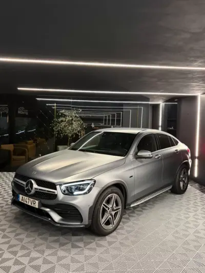 Mercedes-Benz GLC 300 2021 - 55750 EUR, 69000 km - 69000km - foto 1 de 24
