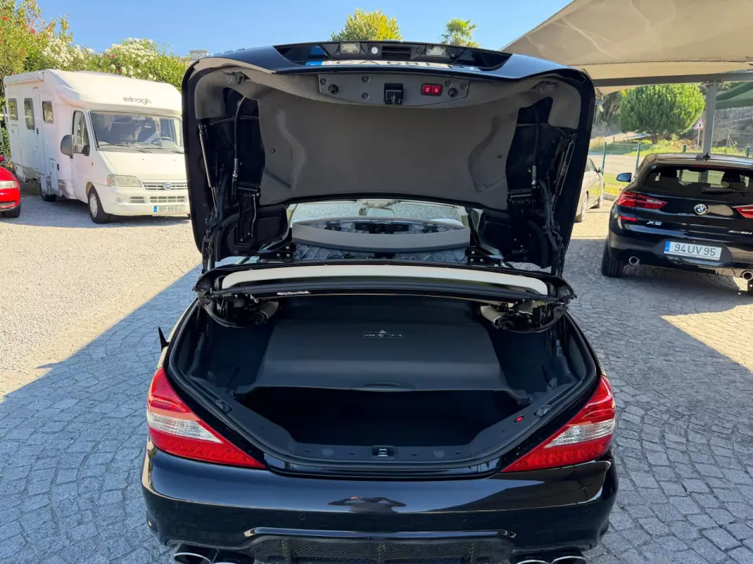 Mercedes-Benz SL 350 2009 - 39990 EUR, 84000 km - 84000km - foto 35 de 36