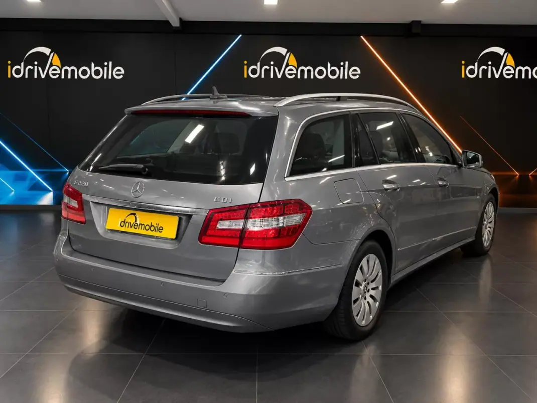 Mercedes-Benz E 220 2011 - 13900 EUR, 179800 km - 179800km - foto 5 de 28