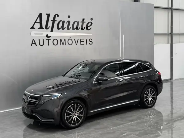 Mercedes-Benz EQC 400 2020 - 33990 EUR, 130000 km - AUTO.MOTO.pt - 130000km - foto 5 de 39