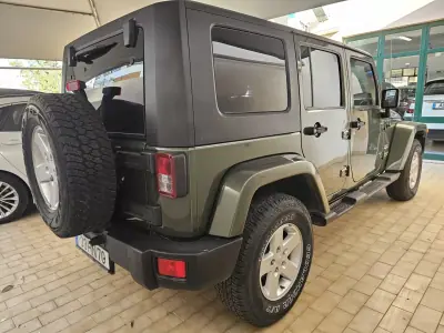 Jeep Wrangler 2009 - 36900 EUR, 145177 km - AUTO.MOTO.pt - 145177km - foto 6 de 26