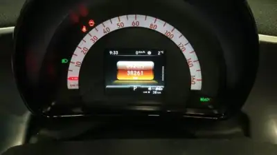 Smart ForFour 2017 - 13500 EUR, 44000 km - AUTO.MOTO.pt - 44000km - foto 25 de 46