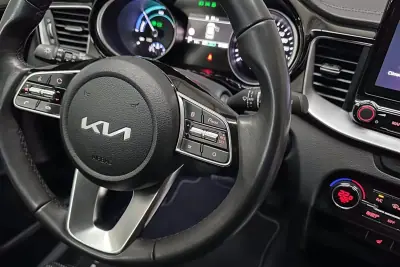 Kia XCeed 2022 - 21950 EUR, 37220 km - AUTO.MOTO.pt - 37220km - foto 41 de 48