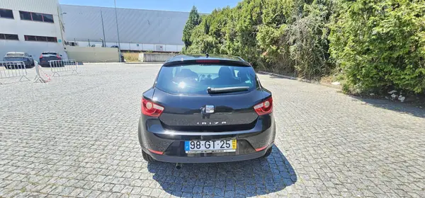 SEAT Ibiza 2008 - 5450 EUR, 194000 km - AUTO.MOTO.pt - 194000km - foto 6 de 15