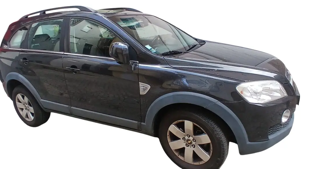 Chevrolet Captiva 2010 - 7150 EUR, 174500 km - AUTO.MOTO.pt - 174500km - foto 5 de 10