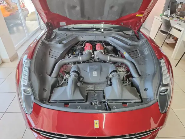 Ferrari California 2016 - 157000 EUR, 73000 km - AUTO.MOTO.pt - 73000km - foto 56 de 56