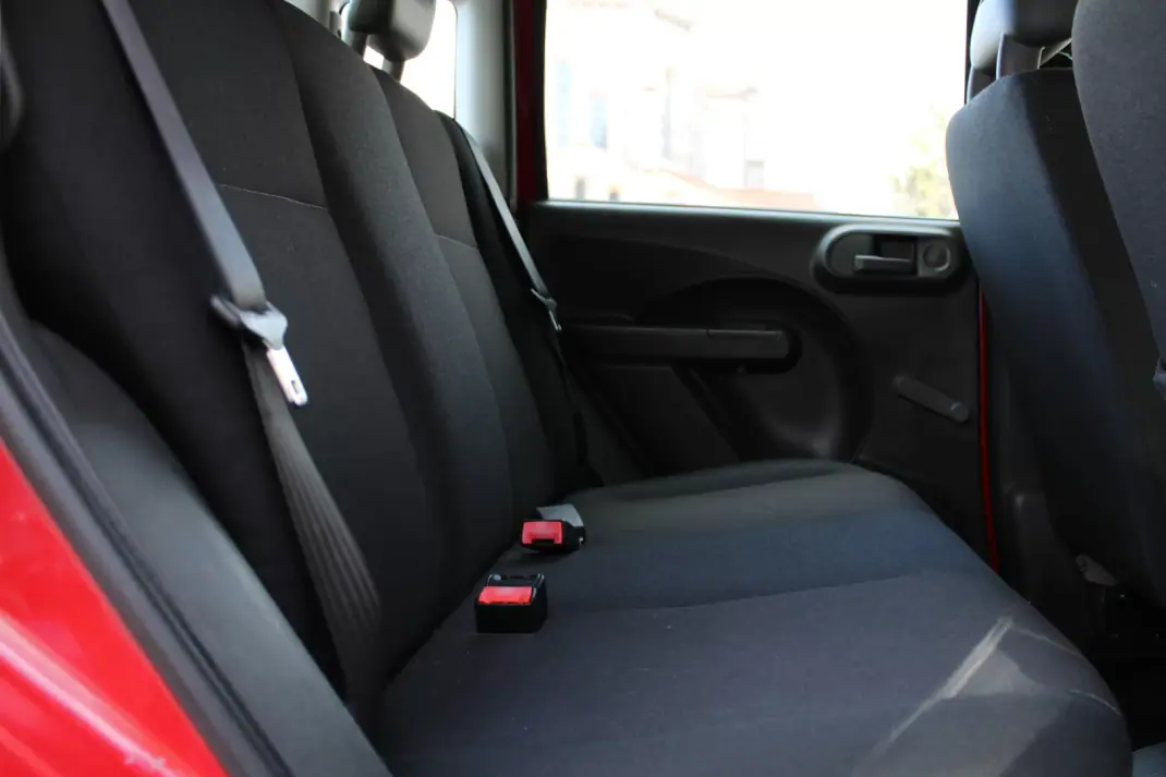 Fiat Panda 2010 - 4500 EUR, 114357 km - AUTO.MOTO.pt - 114357km - foto 23 de 23