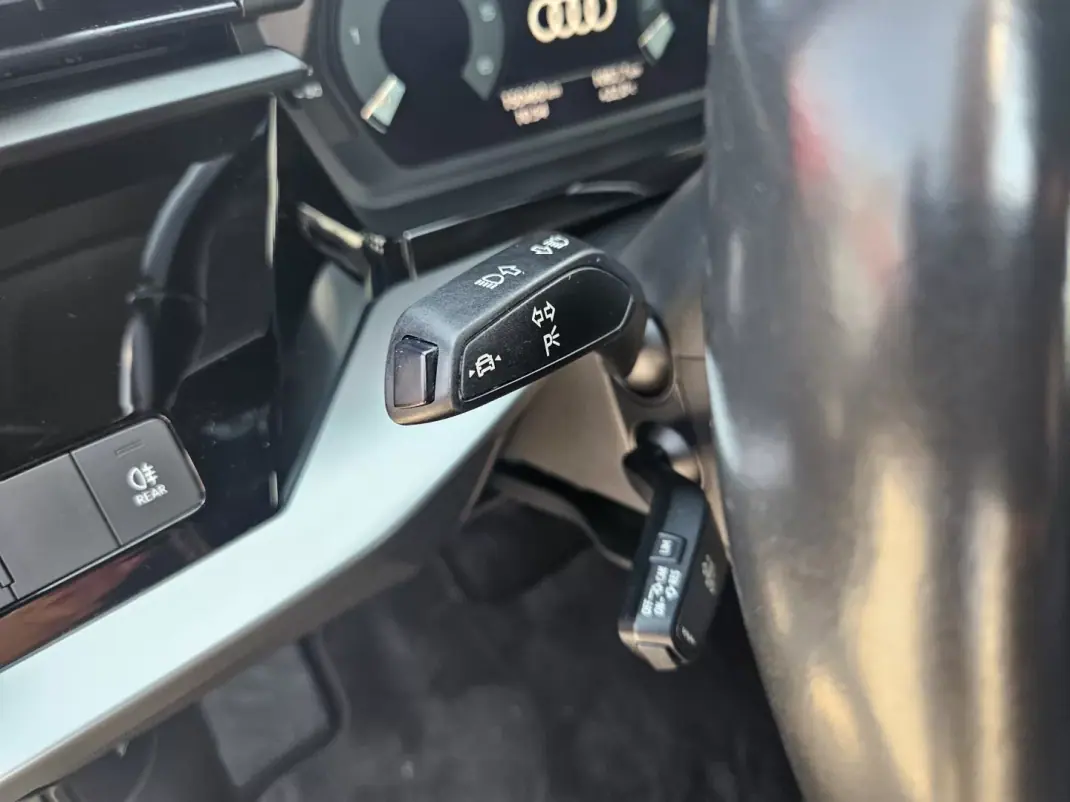 Audi A3 Sportback 2021 - 22900 EUR, 150000 km - 150000km - foto 22 de 42