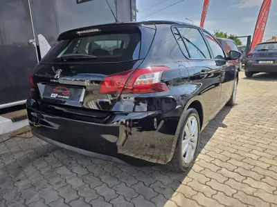 Peugeot 308 2017 - 114000km