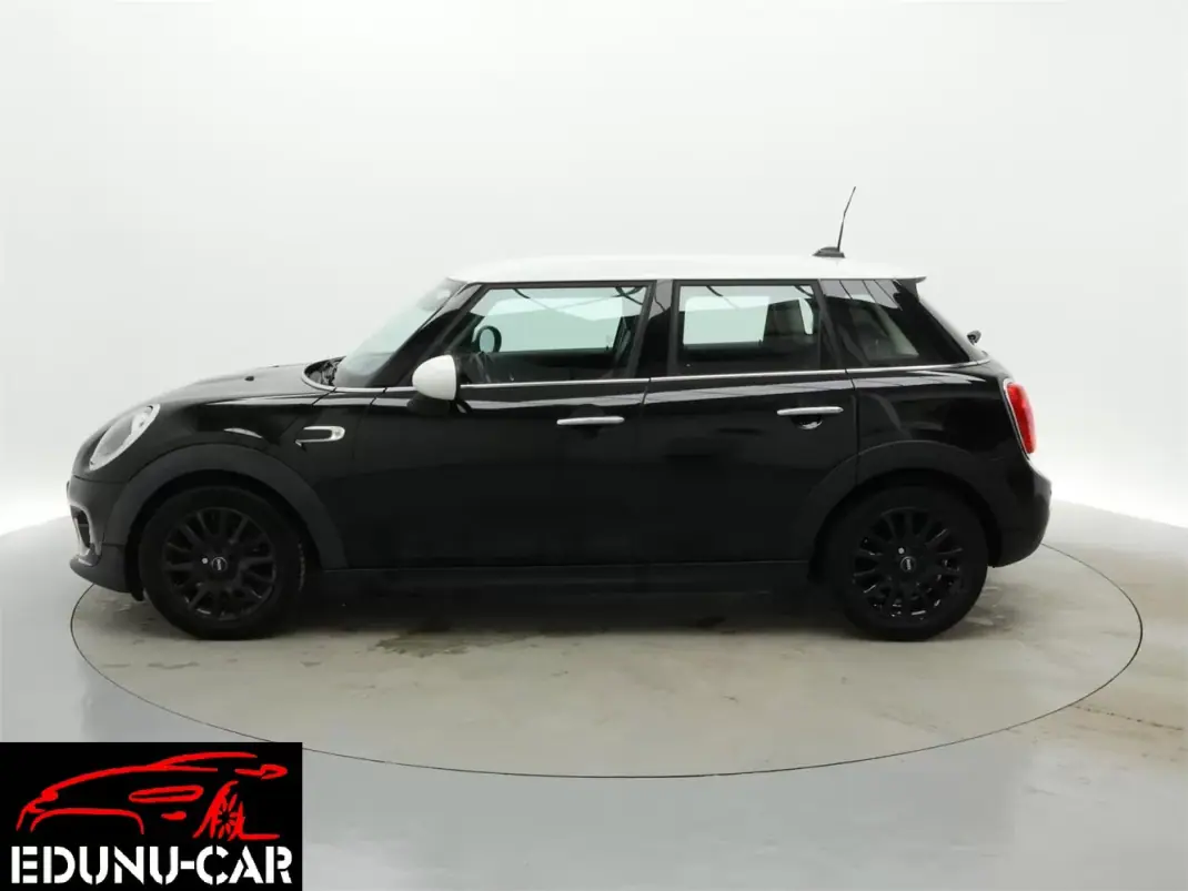 MINI 5 Portas 2015 - 12950 EUR, 229000 km - AUTO.MOTO.pt - 229000km - foto 4 de 15