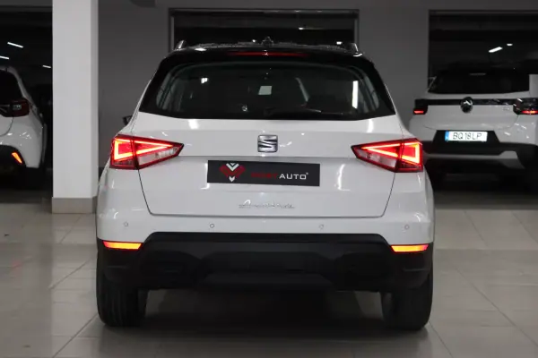 SEAT Arona 2021 - 15900 EUR, 61331 km - AUTO.MOTO.pt - 61331km - foto 17 de 20