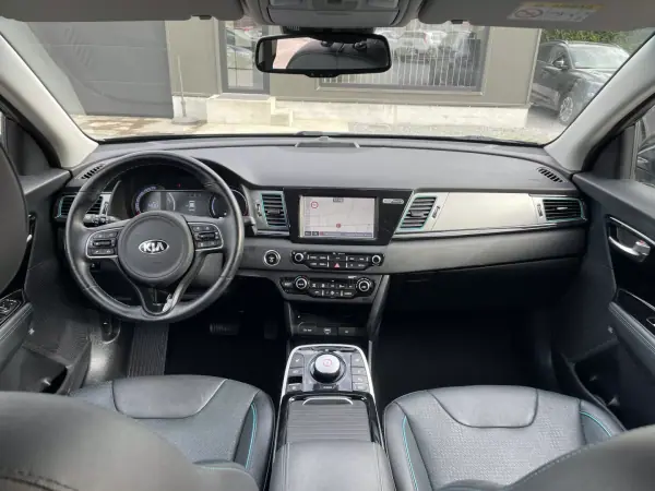Kia e-Niro 2019 - 21500 EUR, 84859 km - 84859km - foto 4 de 42