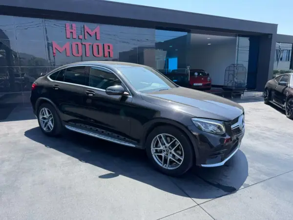 Mercedes-Benz GLC 250 2017 - 41500 EUR, 145000 km - AUTO.MOTO.pt - 145000km - foto 4 de 15