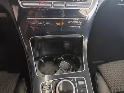 Mercedes-Benz C 300 2020 - 25750 EUR, 107000 km - AUTO.MOTO.pt - 107000km - foto 38 de 42