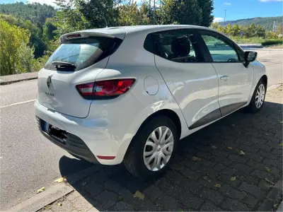 Renault Clio 2018 - 11500 EUR, 162000 km - 162000km - foto 3 de 11