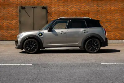 MINI Countryman 2019 - 20500 EUR, 162230 km - AUTO.MOTO.pt - 162230km - foto 2 de 24