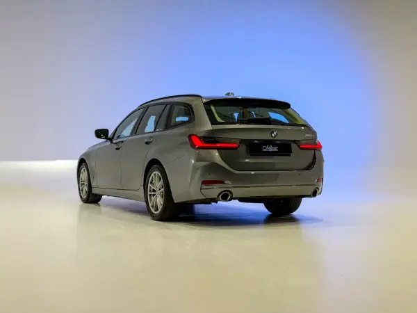 BMW 320 d Line Luxury Auto 2023 Diesel