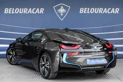 BMW i8 2016 - 69900 EUR, 48533 km - AUTO.MOTO.pt - 48533km - foto 5 de 16