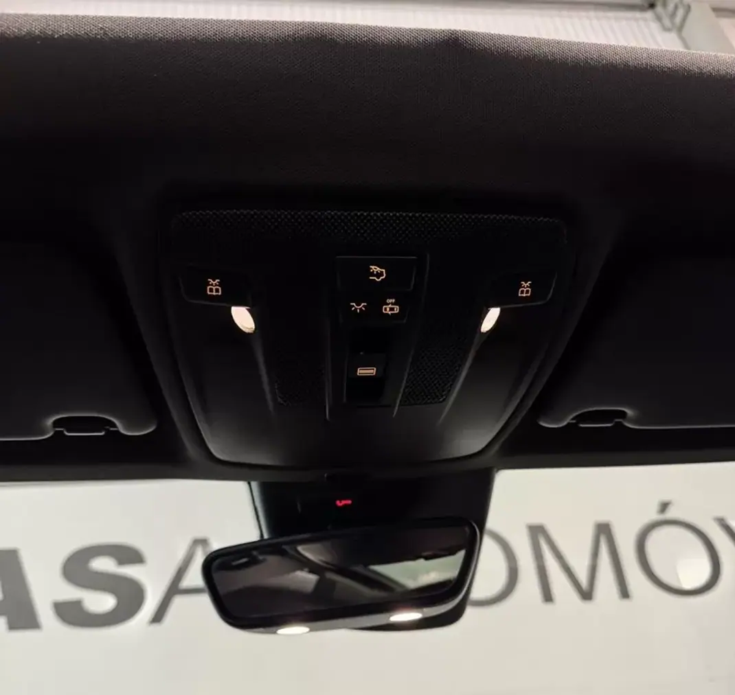 Mercedes-Benz CLA 45 AMG 2018 - 36900 EUR, 127350 km - 127350km - foto 14 de 32