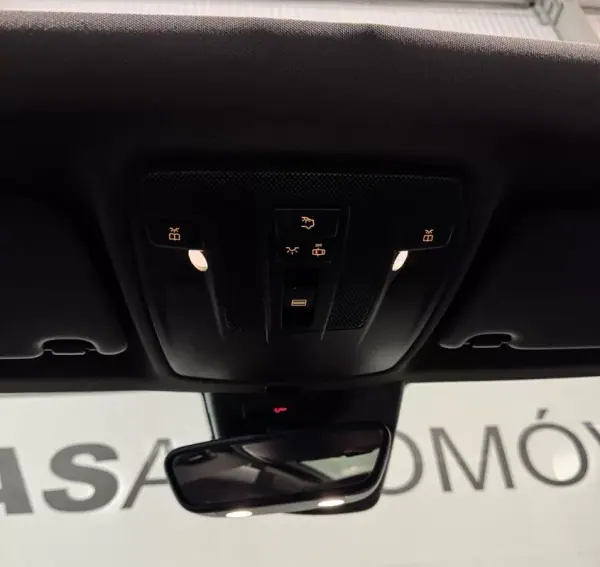 Mercedes-Benz CLA 45 AMG 2018 - 36900 EUR, 127350 km - AUTO.MOTO.pt - 127350km - foto 14 de 32