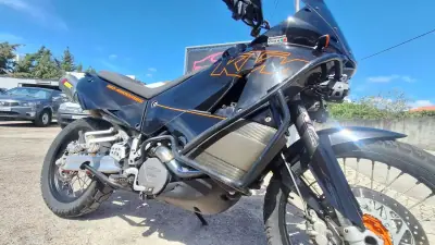 KTM 1290 Super Adventure 2005 - 6250 EUR, 103000 km - AUTO.MOTO.pt - 103000km - foto 13 de 33