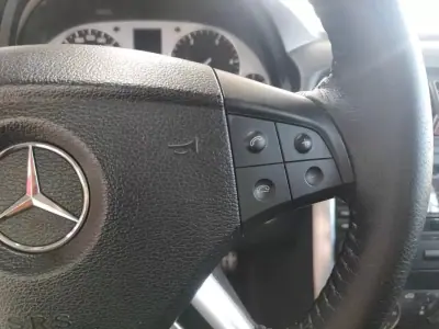 Mercedes-Benz B 200 2005 - 6950 EUR, 226000 km - AUTO.MOTO.pt - 226000km - foto 20 de 22
