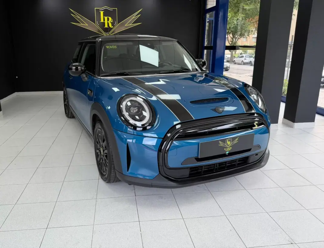 MINI 3 Portas 2023 - 23000 EUR, 4690 km - AUTO.MOTO.pt - 4690km - foto 2 de 38