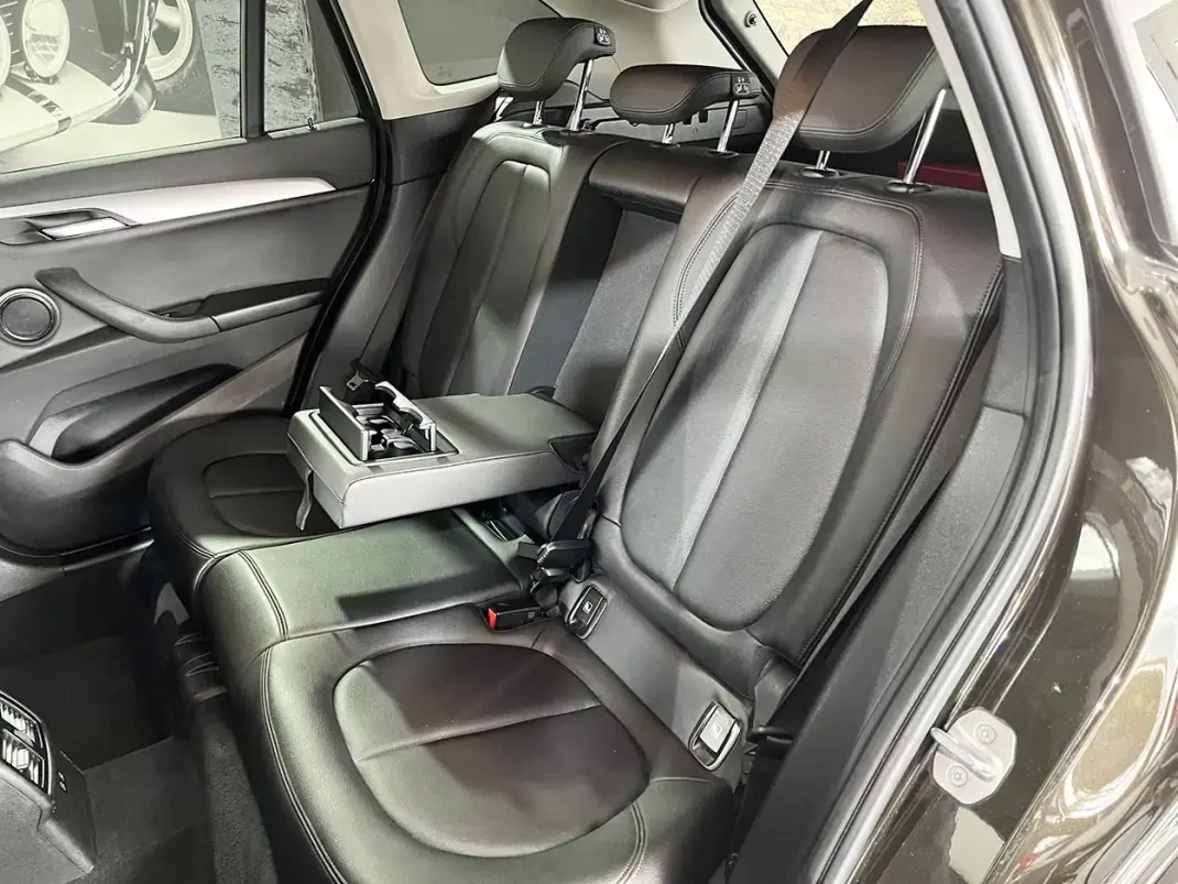 BMW X1 2019 - 22800 EUR, 112103 km - AUTO.MOTO.pt - 112103km - foto 22 de 23