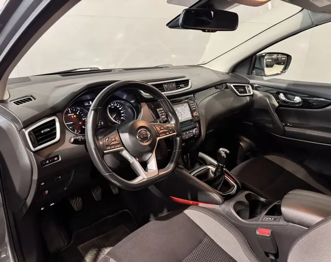 Nissan Qashqai 2019 - 18500 EUR, 131140 km - 131140km - foto 35 de 48