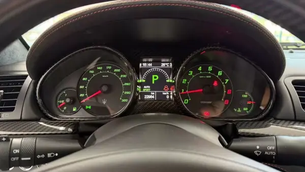 Maserati Granturismo 2019 - 109990 EUR, 22984 km - 22984km - foto 23 de 39