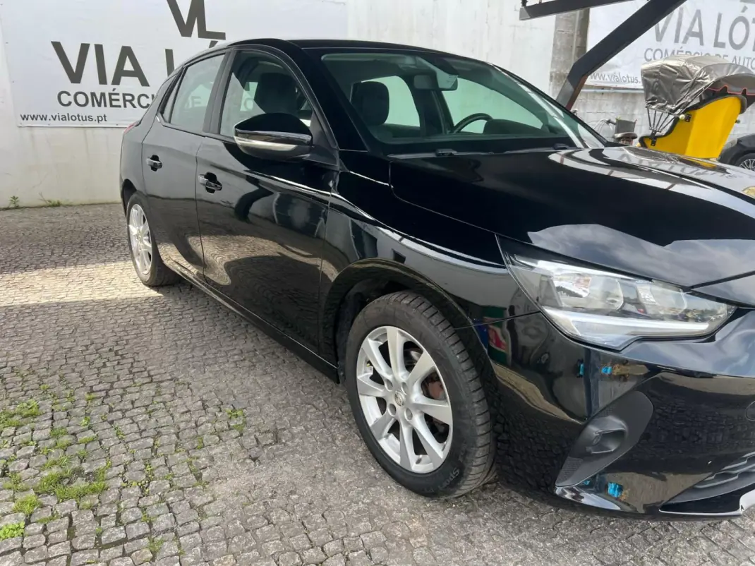 Opel Corsa 2021 - 12750 EUR, 103000 km - AUTO.MOTO.pt - 103000km - foto 3 de 13