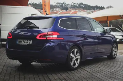 Peugeot 308 SW 2018 - 13980 EUR, 79660 km - AUTO.MOTO.pt - 79660km - foto 24 de 27