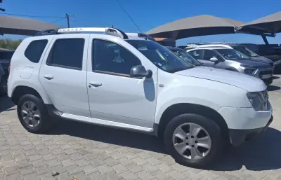 Dacia Duster 2014 - 8950 EUR, 200000 km - AUTO.MOTO.pt - 200000km - foto 3 de 7