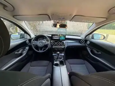 Mercedes-Benz C 220 2014 - 17999 EUR, 220000 km - AUTO.MOTO.pt - 220000km - foto 24 de 33