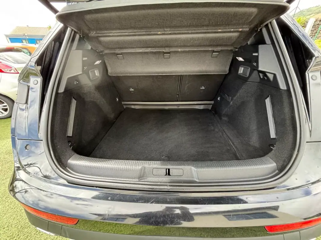 DS DS7 Crossback 2019 - 19490 EUR, 213100 km - AUTO.MOTO.pt - 213100km - foto 18 de 18